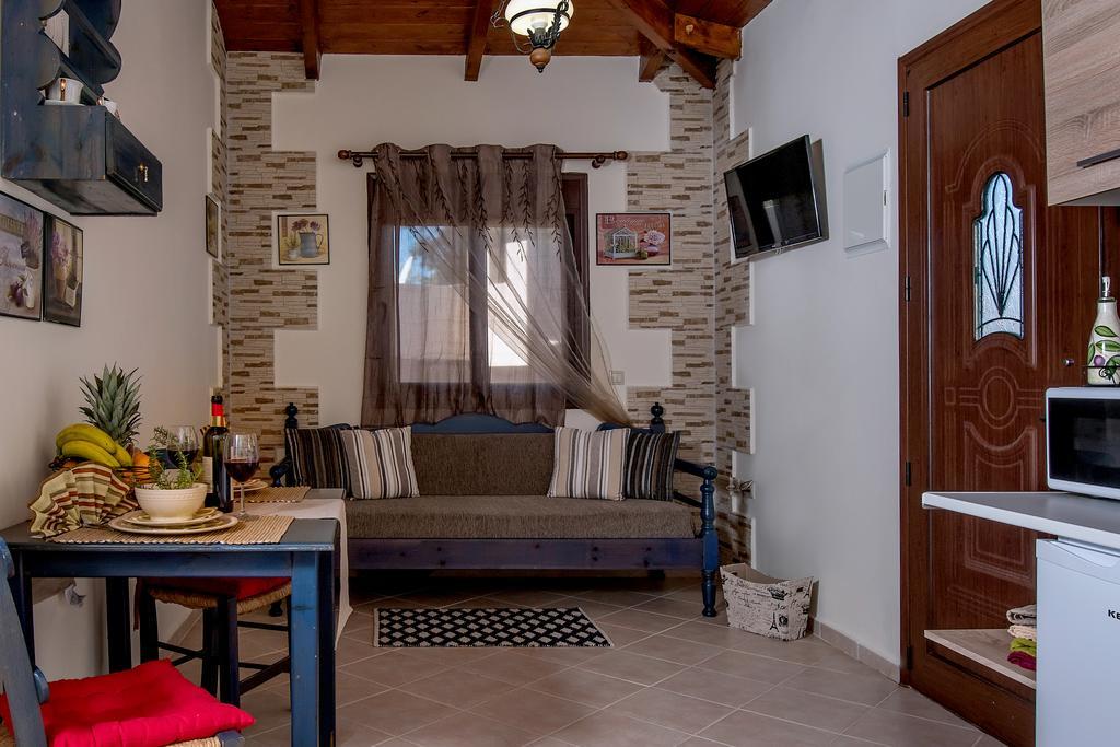 Kyriaki'S Cozy Apartments Agia Marina 외부 사진