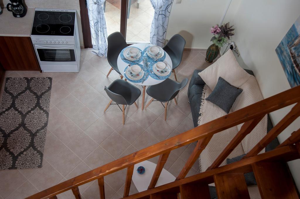 Kyriaki'S Cozy Apartments Agia Marina 외부 사진